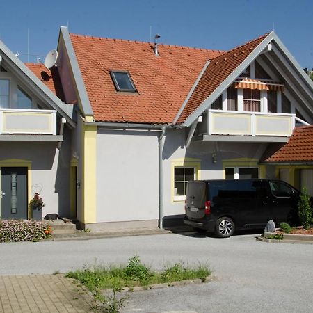Voitsberg-Apartments Bagian luar foto